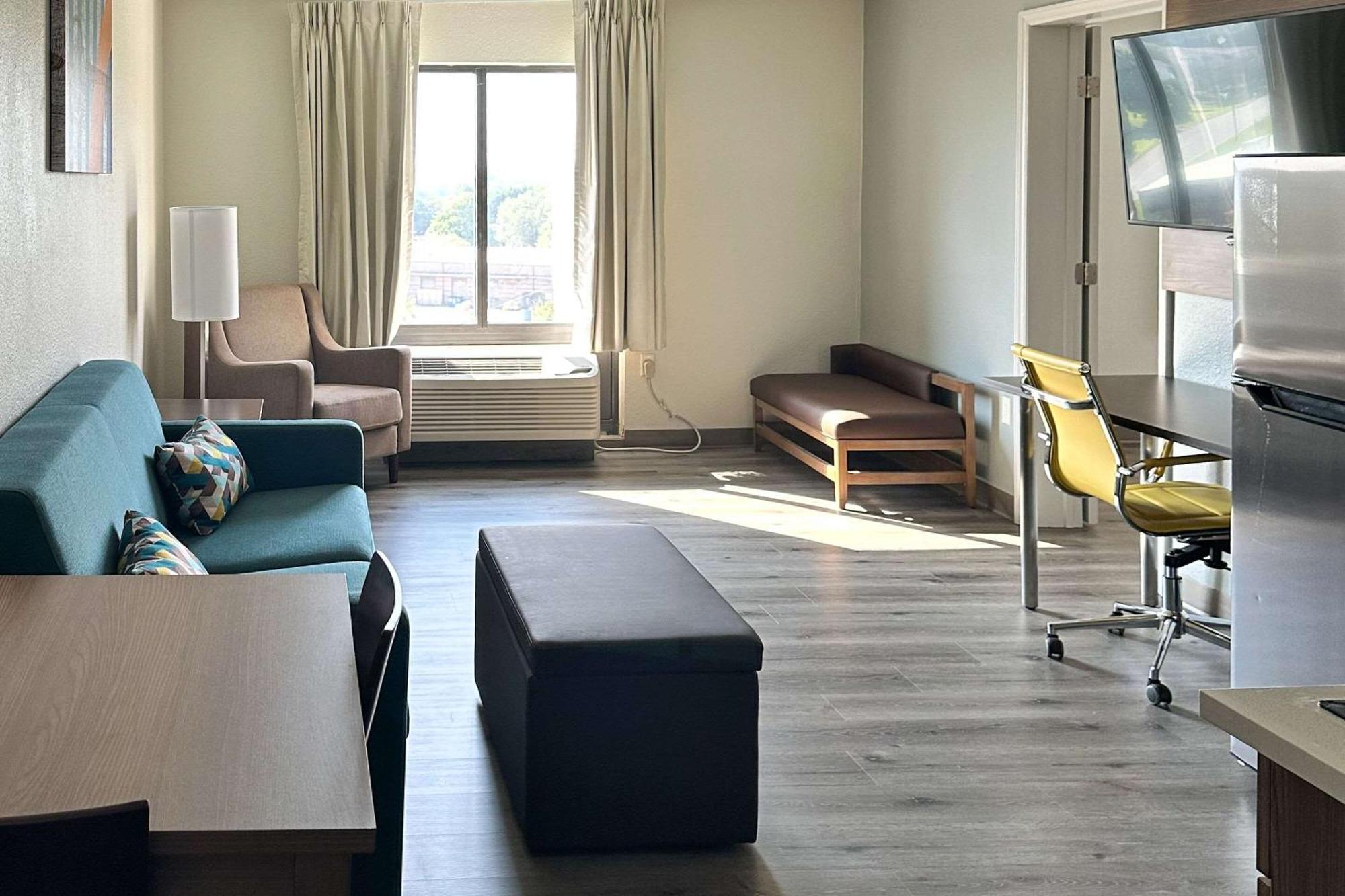 Mainstay Suites Conover-Hickory Exteriör bild