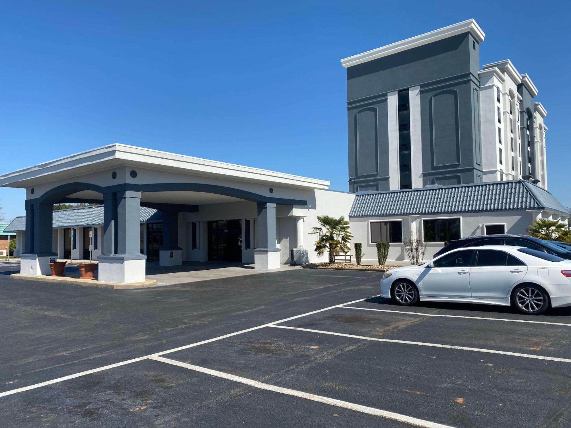 Mainstay Suites Conover-Hickory Exteriör bild